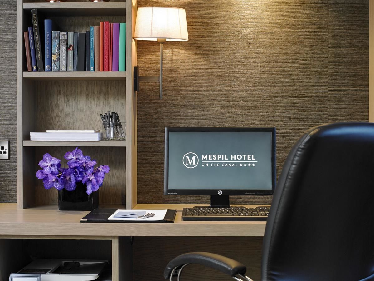 Отель Mespil Hotel Дублин-26