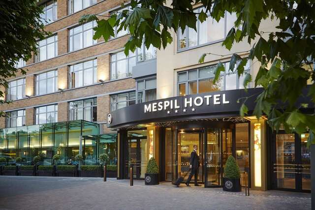 Отель Mespil Hotel Дублин-7